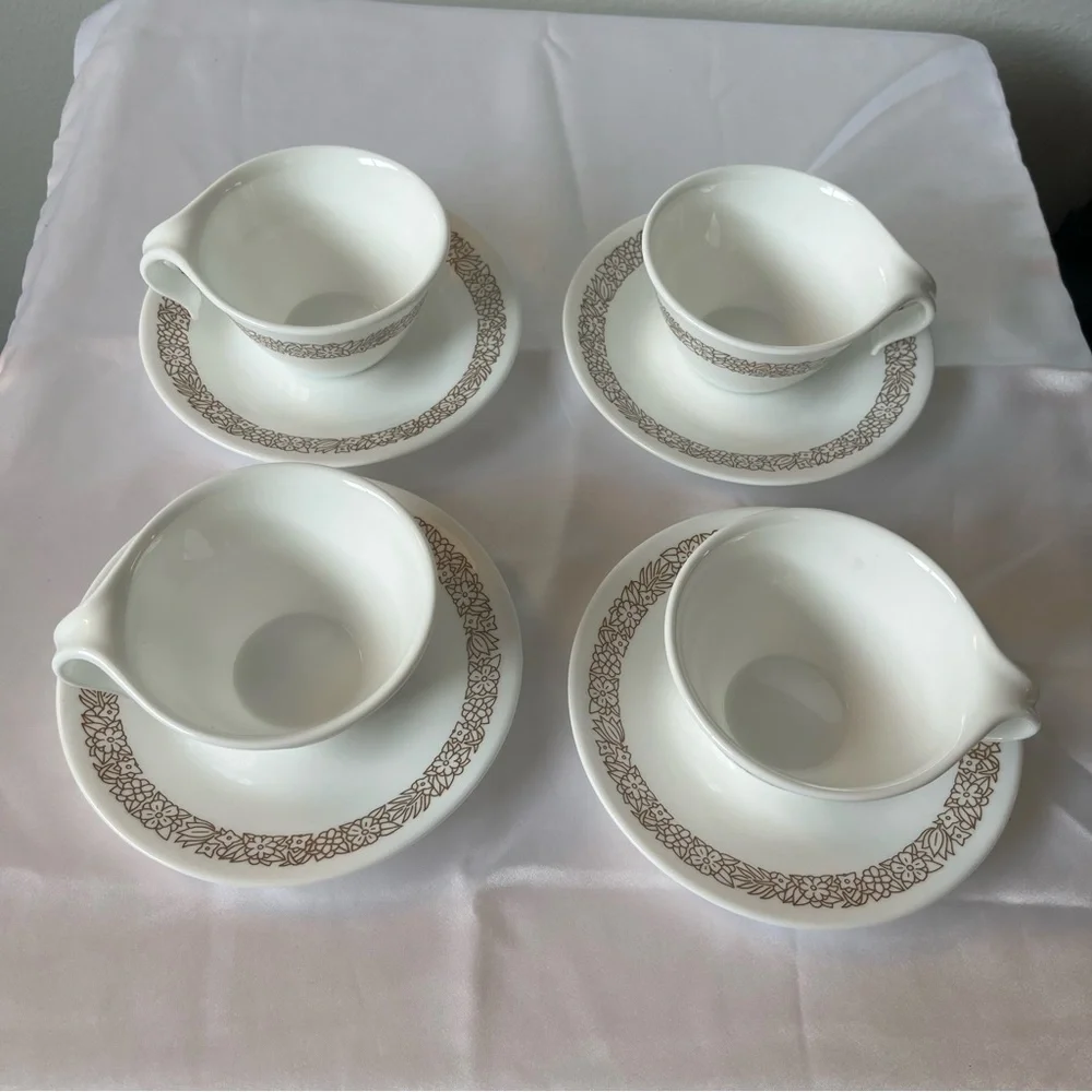 Corelle • Woodland‎ Brown Cup & Saucers
